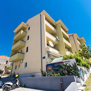  Apartament Katic